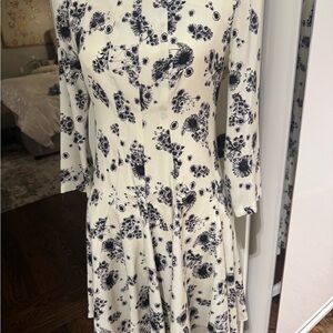 Club Monaco Black/ivory Silk Floral Long Sleeve Dress